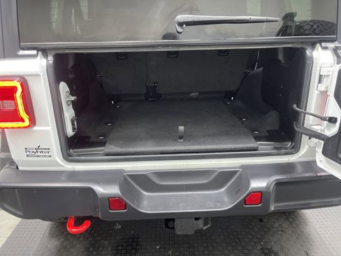 Used 2024 Jeep Wrangler Unlimited Rubicon image 18