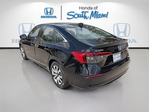 Used 2023 Honda Civic LX image 5
