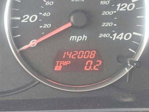 Used 2005 MAZDA MAZDA6 i FWD image 9