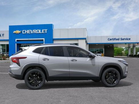 New 2026 Chevrolet Trax ACTIV w/ Driver Confidence Package FWD image 5