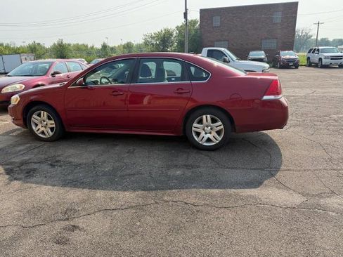 Used 2014 Chevrolet Impala LT w/ LT Sunroof Package image 12
