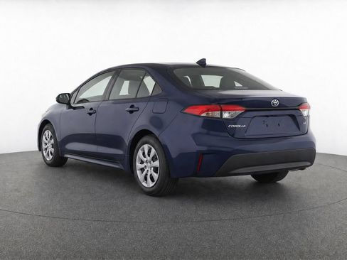 Used 2024 Toyota Corolla LE FWD image 3