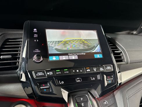 Used 2023 Honda Odyssey Sport image 24
