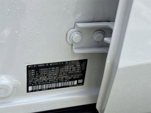 Used 2023 Honda HR-V Sport image 32