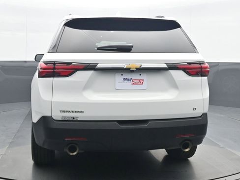 Used 2023 Chevrolet Traverse LT image 5