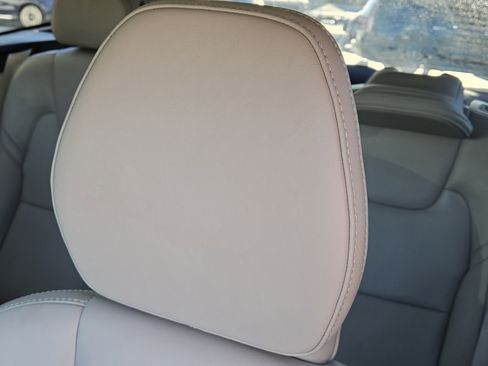 Used 2021 Volvo XC60 T5 Inscription w/ Advanced Package image 17