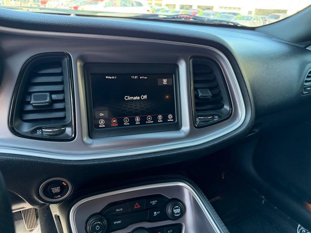 Used 2019 Dodge Challenger SXT w/ Blacktop Package RWD image 26