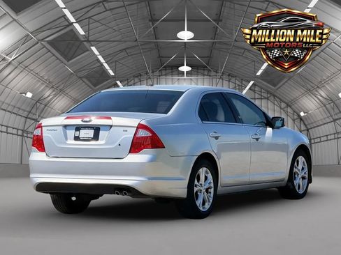 Used 2012 Ford Fusion SE FWD image 9