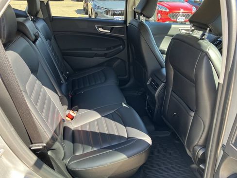 Used 2024 Ford Edge SEL w/ Convenience Package AWD/4WD image 16