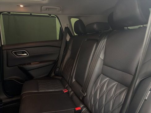 Used 2023 Nissan Rogue Platinum w/ Platinum Premium Package image 21