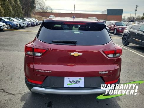 Used 2024 Chevrolet TrailBlazer LT w/ LT Cold Weather Package image 6