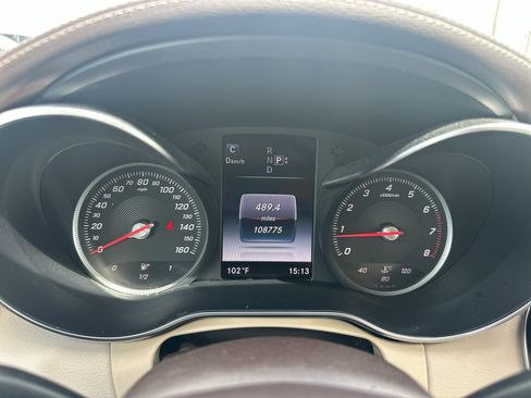 Used 2015 Mercedes-Benz C 300 4MATIC Sedan image 17