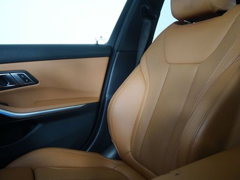 Certified 2023 BMW 330i Sedan w/ Premium Package image 25