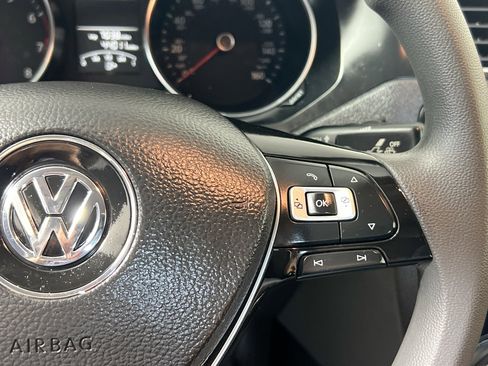 Used 2018 Volkswagen Jetta S w/ Cold Weather Package image 19