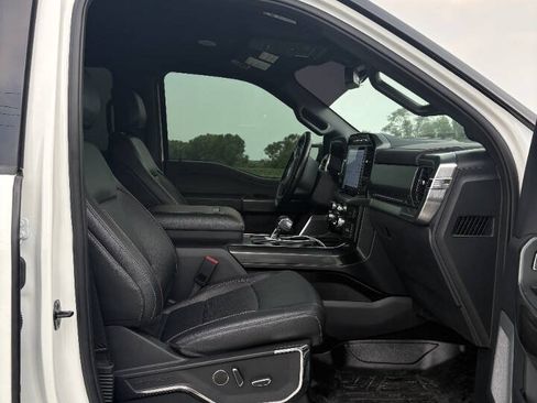 Used 2022 Ford F150 Lariat w/ Equipment Group 502A High AWD/4WD image 10