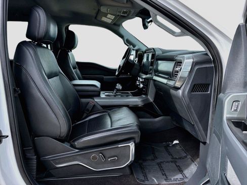 Used 2021 Ford F150 Lariat w/ FX4 Off-Road Package AWD/4WD image 28