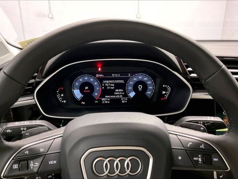 Used 2025 Audi Q3 2.0T Premium w/ Convenience Package AWD/4WD image 20