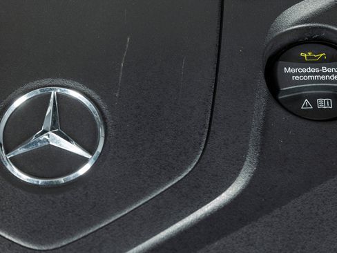 Used 2020 Mercedes-Benz S 560 Sedan image 18