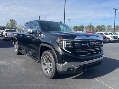New 2026 GMC Sierra 1500 SLT w/ SLT Premium Package