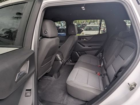Used 2026 Chevrolet Equinox LT FWD image 11