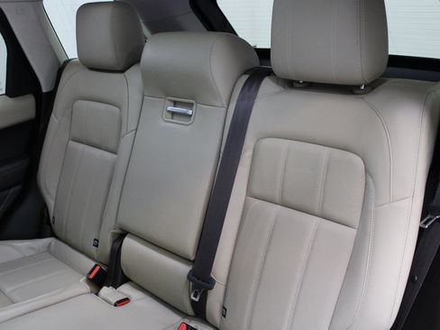 Used 2019 Land Rover Range Rover Sport HSE image 21