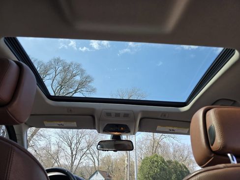 Used 2011 BMW 535i xDrive Sedan image 17