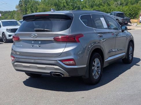 Used 2020 Hyundai Santa Fe SEL FWD image 7