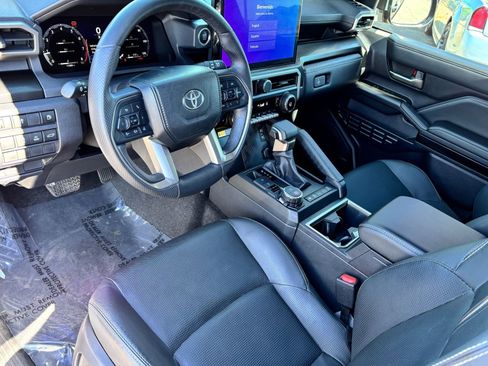 Certified 2025 Toyota 4Runner Limited w/ Tow Technology Package image 19