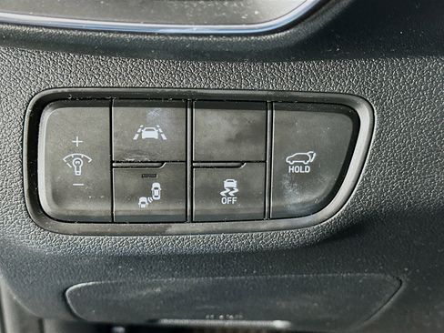 Used 2020 Hyundai Santa Fe Limited FWD image 17