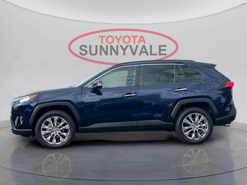 Used 2020 Toyota RAV4 Limited image 7