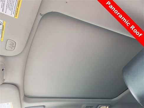 Used 2022 Ford Expedition XLT image 13