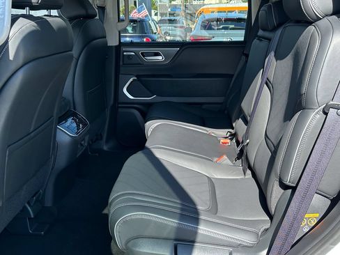 New 2027 INFINITI QX80 Luxe RWD image 14