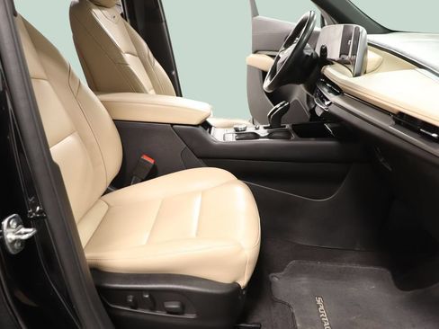 Used 2024 Cadillac XT4 Luxury FWD image 28