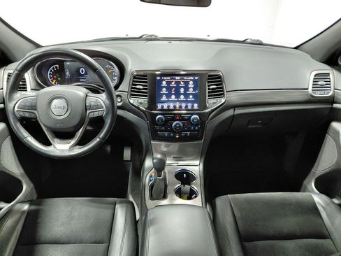Certified 2021 Jeep Grand Cherokee Laredo X AWD/4WD image 17