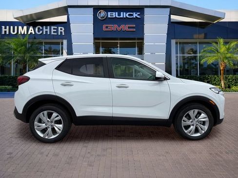 New 2026 Buick Encore GX Preferred w/ Comfort Package FWD image 8