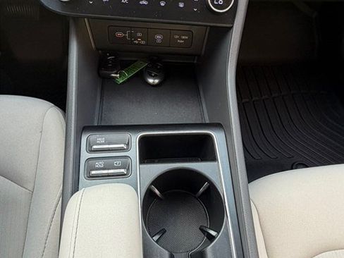 Used 2024 Hyundai Sonata SEL FWD image 15