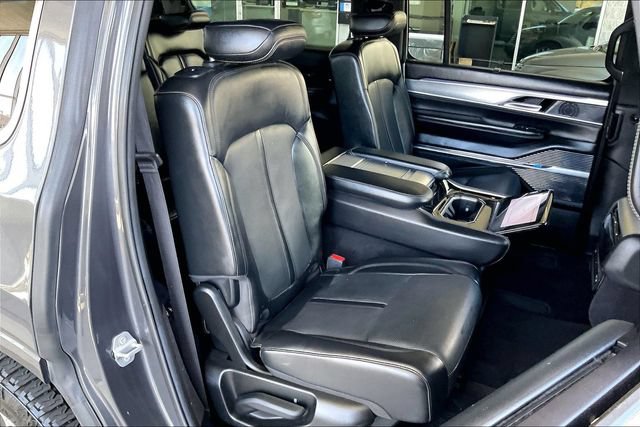Used 2022 Jeep Grand Wagoneer Series I AWD/4WD image 26