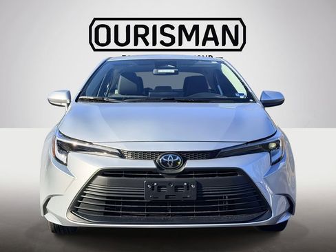Used 2026 Toyota Corolla LE image 23