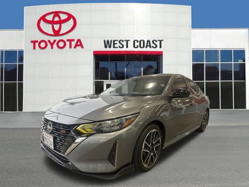 Used 2024 Nissan Sentra SR image 1