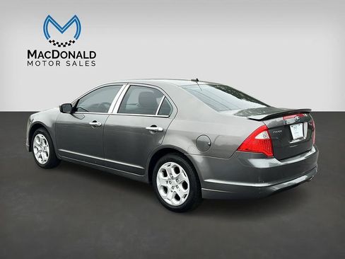 Used 2011 Ford Fusion SE w/ 202A Rapid Spec Order Code FWD image 5