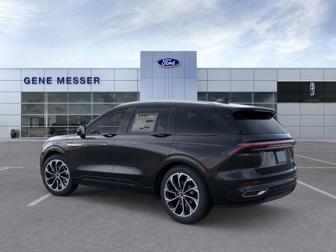 New 2026 Lincoln Nautilus Reserve image 26