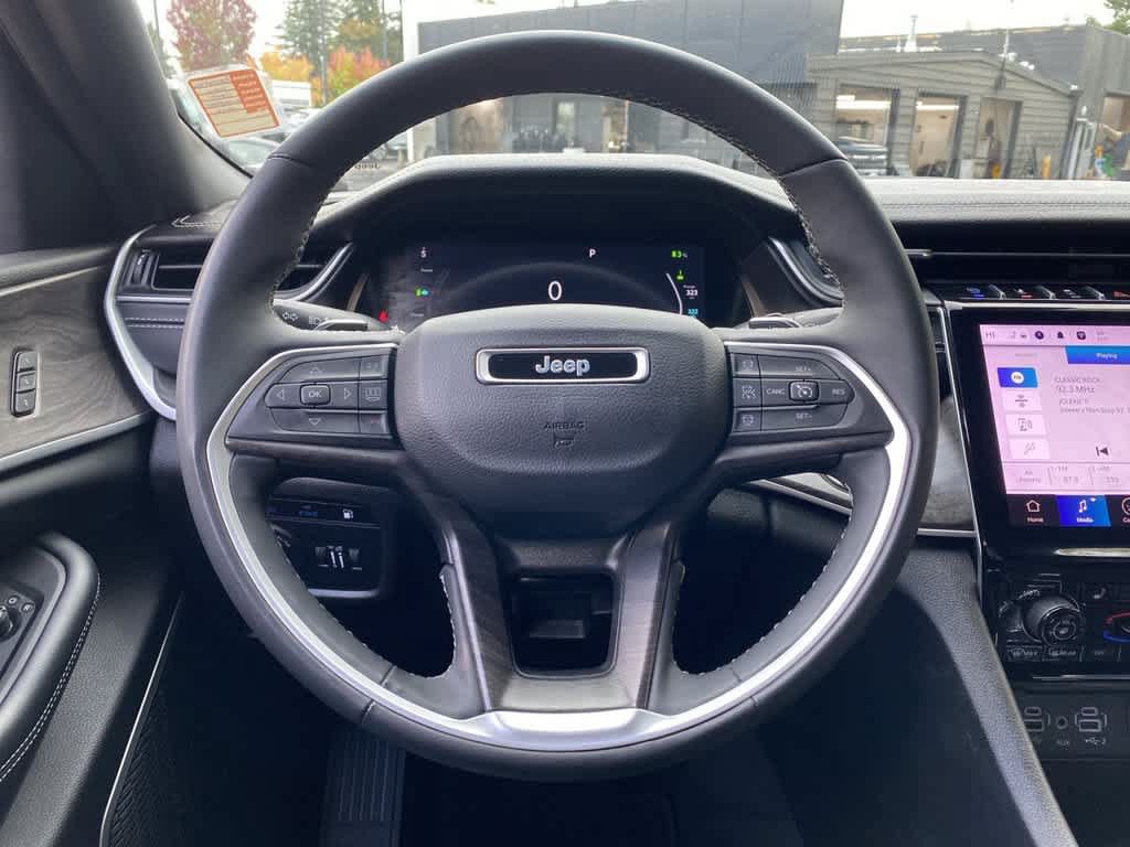Used 2024 Jeep Grand Cherokee Limited 4xe AWD/4WD image 19