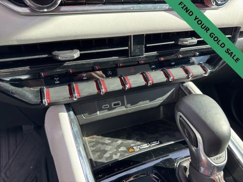 Used 2023 GMC Canyon AT4X image 24