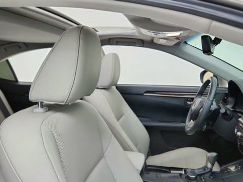 Used 2018 Lexus ES 350 w/ Premier Package image 21