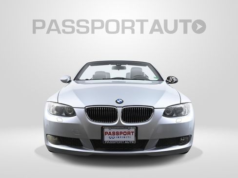 Used 2008 BMW 335i Convertible image 2