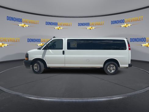 Used 2024 Chevrolet Express 3500 LS RWD image 8