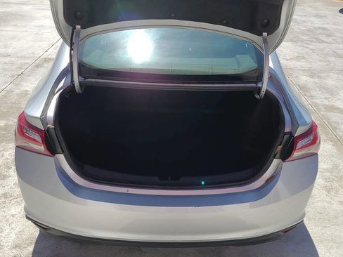 Used 2019 Chevrolet Malibu LT image 8