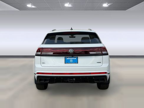 New 2026 Volkswagen Atlas Cross Sport SEL R-Line AWD/4WD image 10