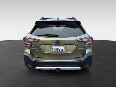Used 2023 Subaru Outback Limited image 5