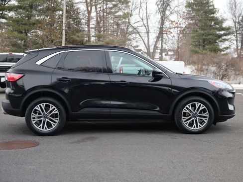 Certified 2022 Ford Escape SEL image 4